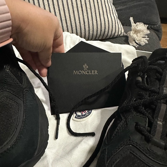 Men’s authentic moncler sneakers - Picture 5 of 13